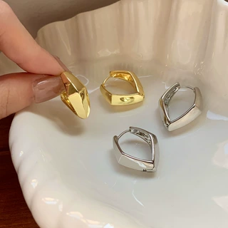 金属素圈耳环女小众设计金色不规则耳钉气质几何耳圈耳扣韩式耳饰