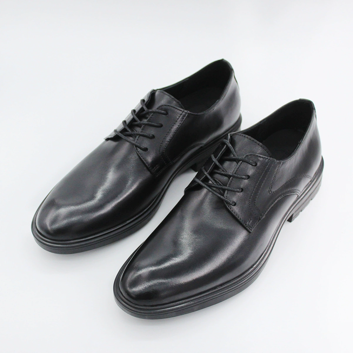 Мужские туфли из натуральной кожи (первый слой), деловой стиль, осенняя новинка, черные, универсальные, дышащие, увеличивающие рост, для повседневной носки, на мягкой подошве