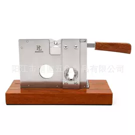 其他烟具;雪茄剪;雪茄盒/套