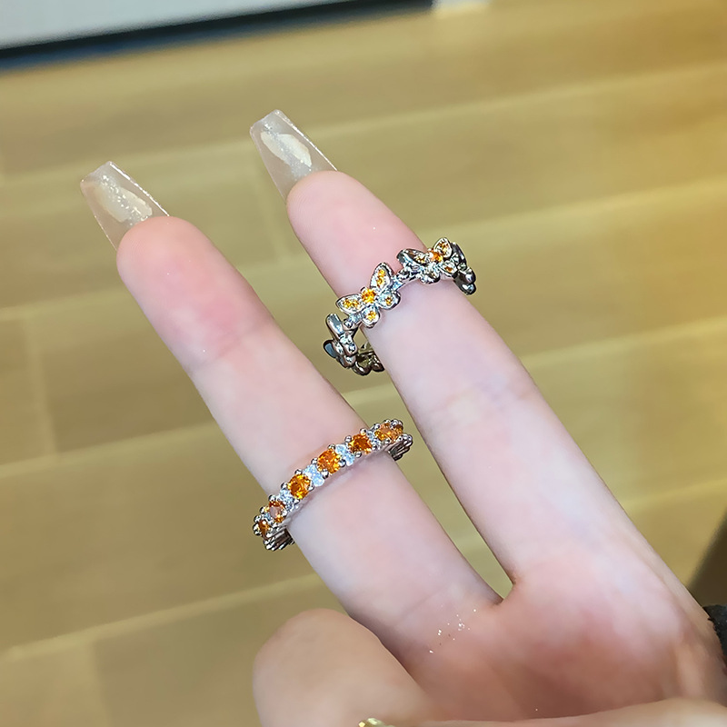 高級感小眾超閃鋯石橙色蝴蝶開口戒指ins排鑽素圈可調節彩鑽指環