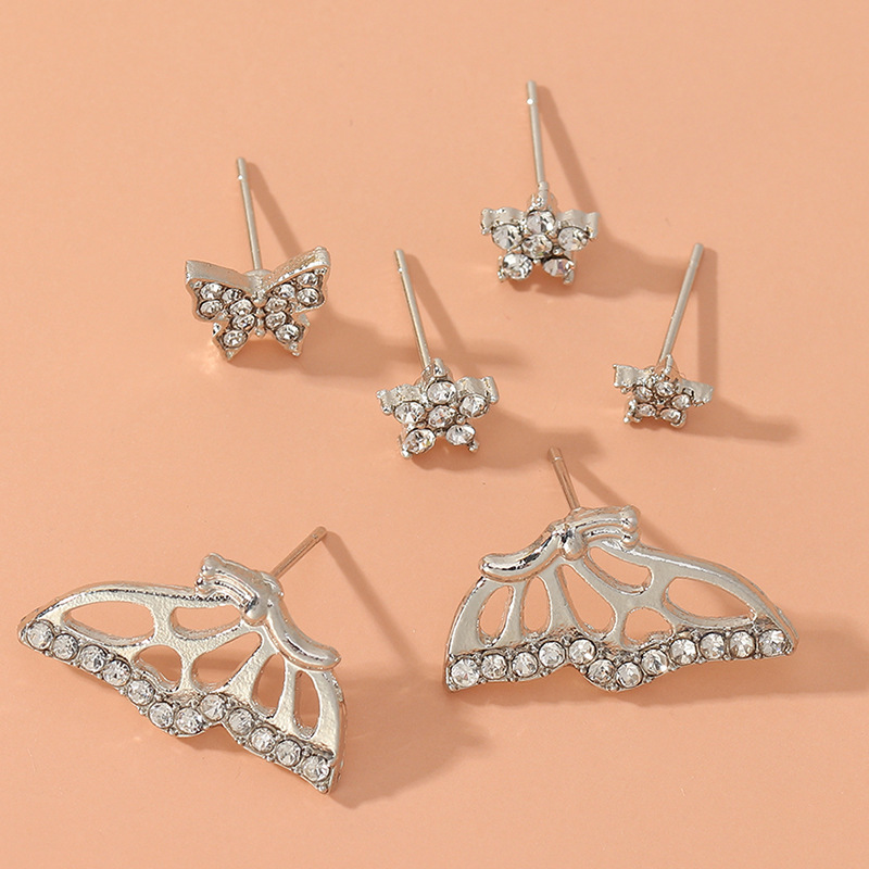 Mode Einfache Diamantbesetzte Schmetterlingssternohrringe Gesetzt display picture 4