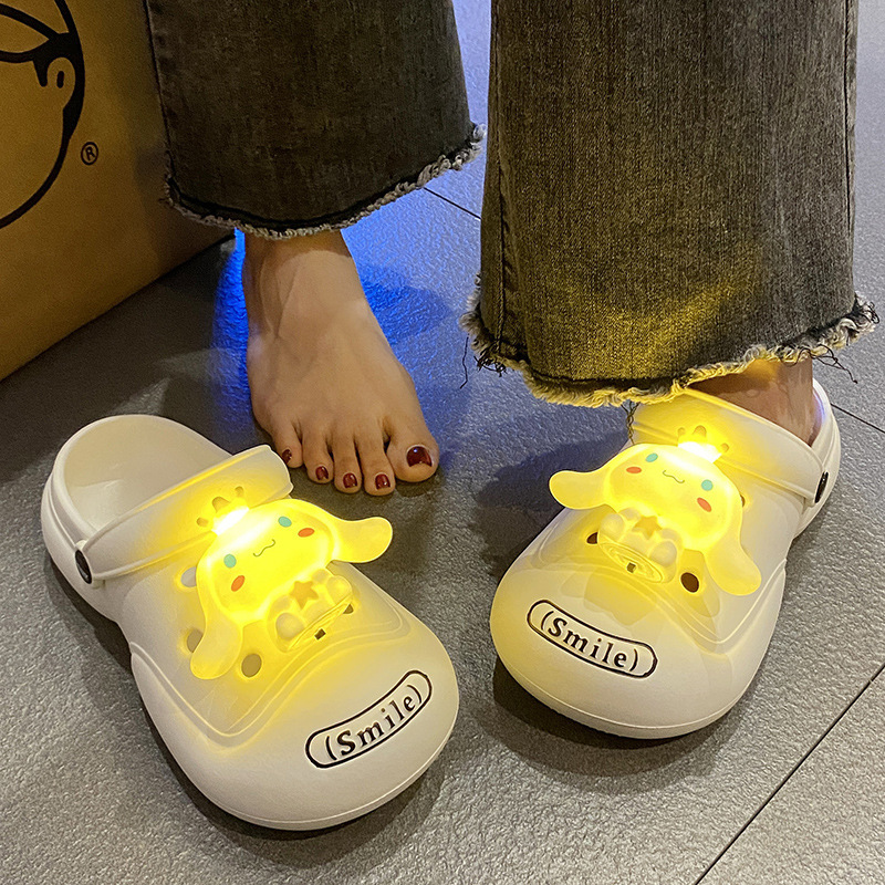 Luminous Croc Shoes for Women Cartoon Dog Summer Outdoor Light-Up Versatile Non-Slip Thick-Soled Cute Closed-Toe Slippers for Women