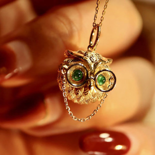 Authentic S925 Sterling Silver Necklace Gold Inlaid Emerald Three-dimensional Floating Owl Vintage Elegant Pendant Beads genuine goods