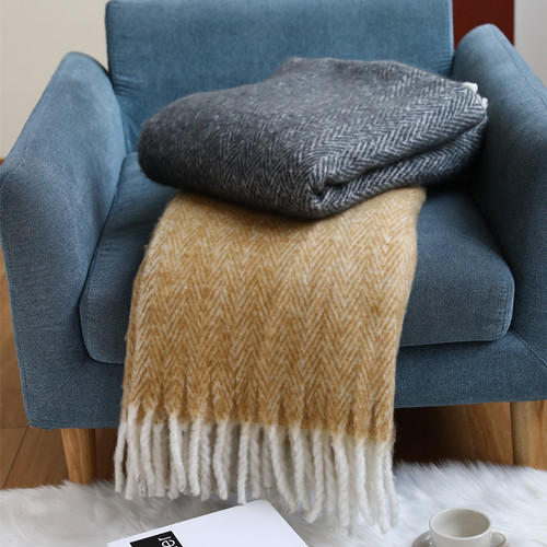 European and American sofa cover blanket lunch break air conditioning blanket TV blanket plush blanket summer blanket