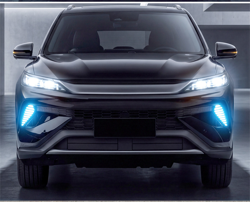 Suitable for 25-26 models of BYD Song Pro Dmi, LED daytime running lights, modified LED fog lights, special front bumper decorative lights