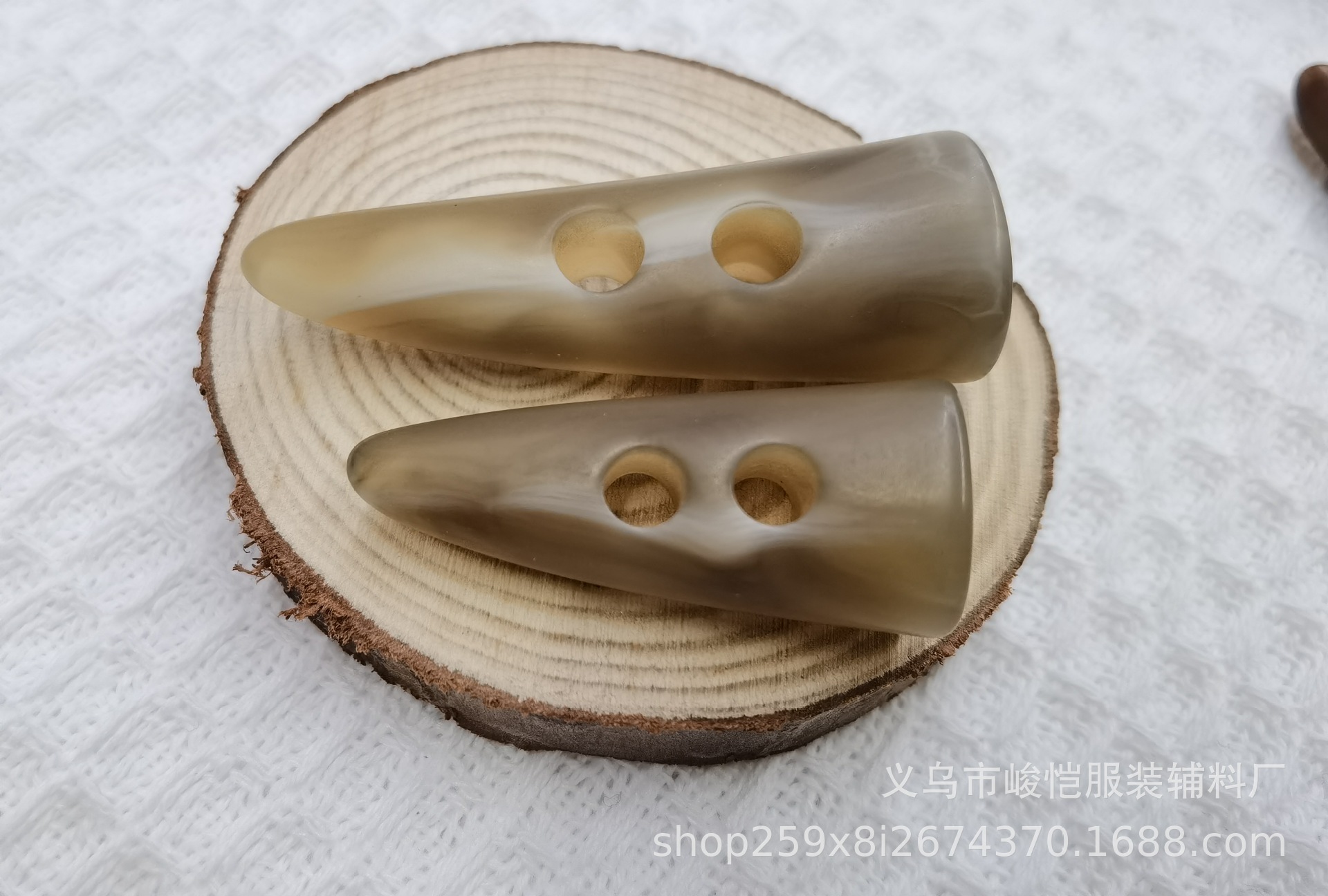 c90fbe370162d3f9910c996fd3b579