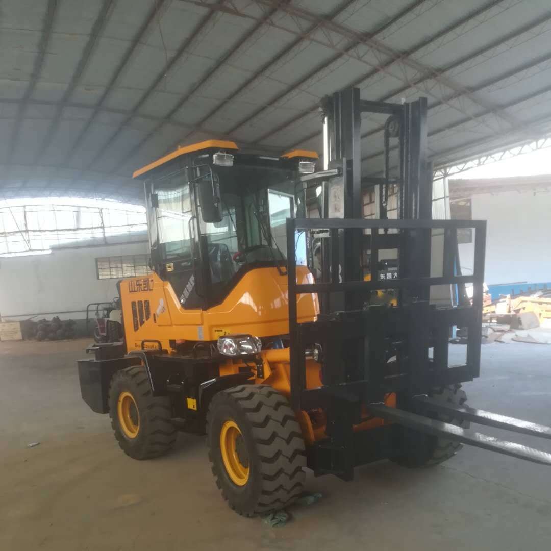 户外越野堆高车升高装卸车升降液压装卸5吨一体式柴油工地叉车2吨