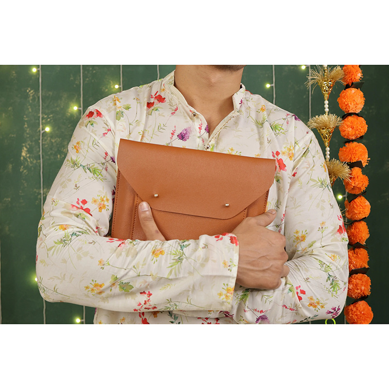 Creative vintage leather double-layer tablet storage bag, high-end buckle business briefcase, leather document bag