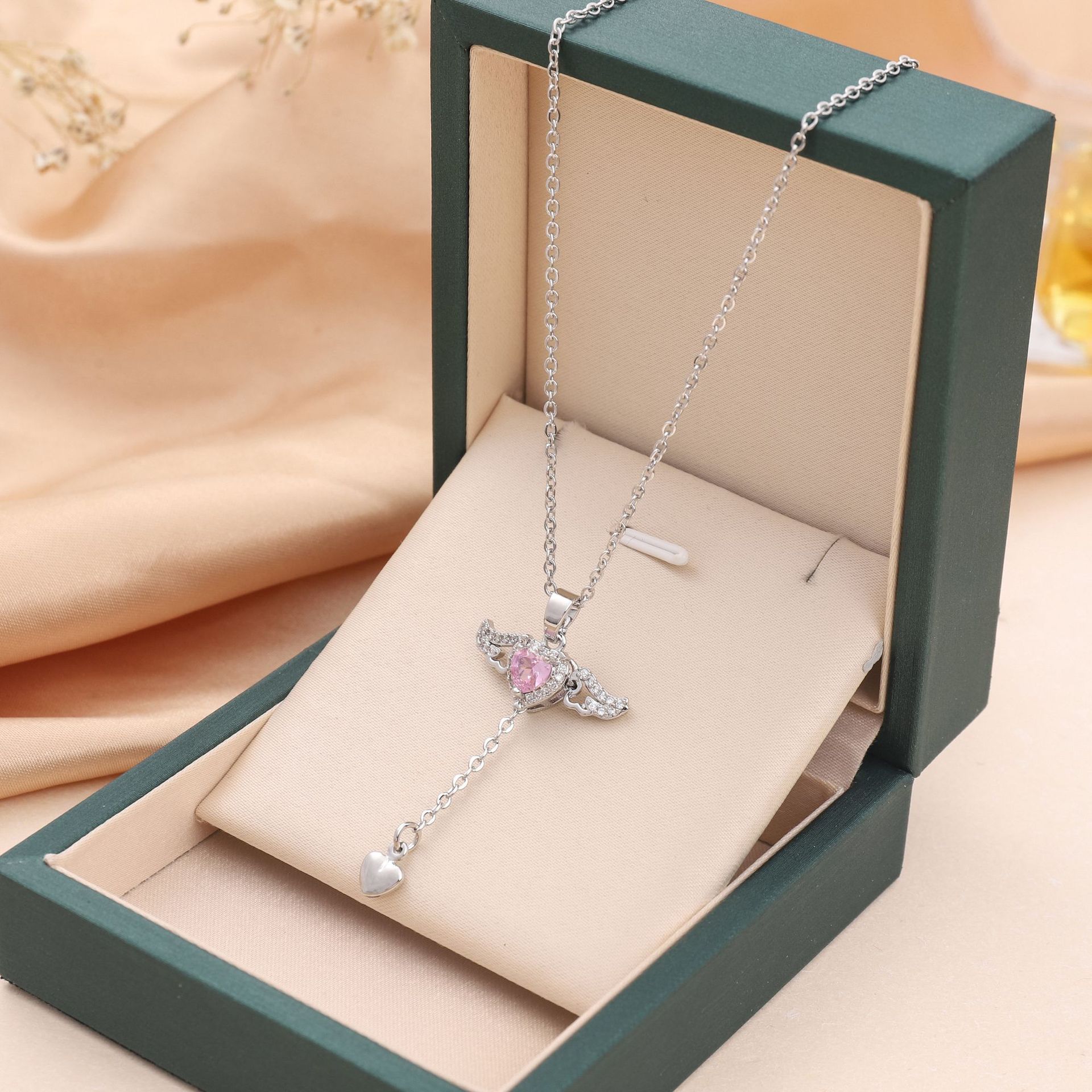 Simple Style Heart Shape Wings Titanium Steel Inlay Rhinestones Necklace Colorza_colorza_2