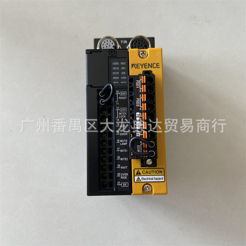 基恩士GL-T11R  GL-R1LP GL-RB01 GL-RB11 GL-RB32  正品 GL-R1UB