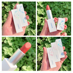 曼詩麗幸運熊絲絨霧面口紅保濕滋潤唇膏不易沾杯學生平價國貨彩妝