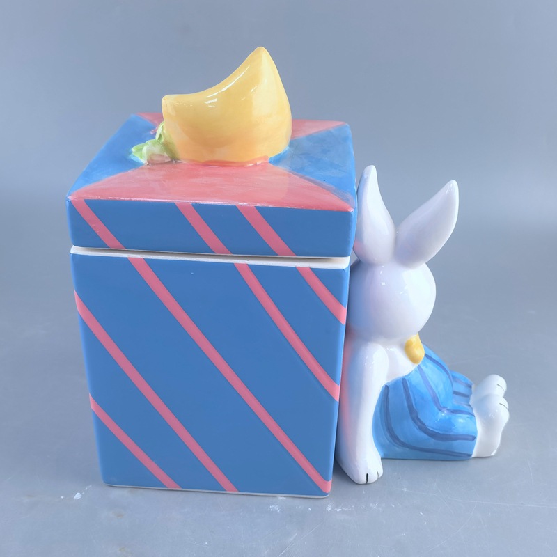 Cerámica de Pascua cuadrada conejo galleta de una variedad de animales pintados a mano dolomita dulces lata de almacenamiento lata