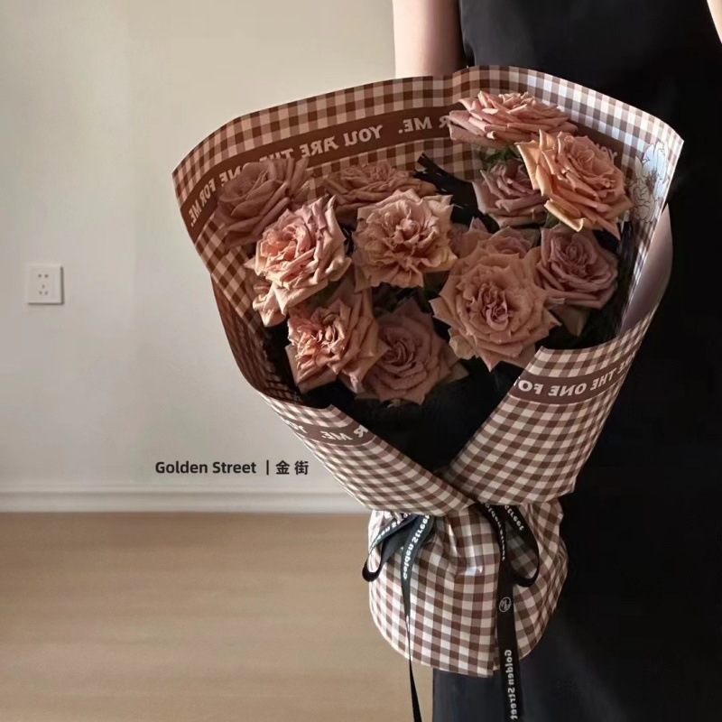 Fabricantes de fiestas de flores nuevos productos de papel de embalaje de flores cuadrado ramo de flores materiales de florista papel de regalo DIY