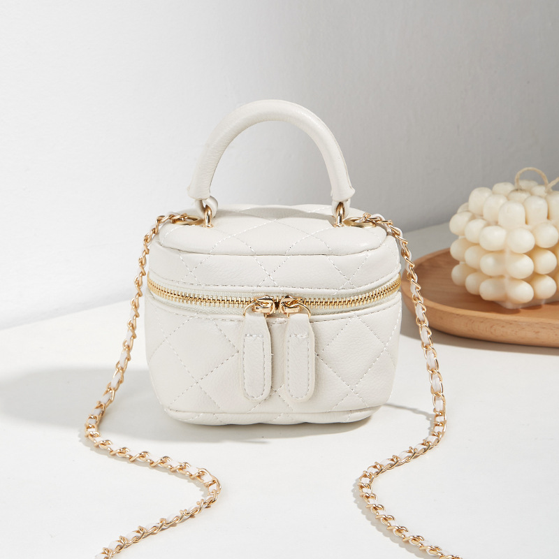 Nuova mini borsa invernale trapuntata, alla moda, con tracolla a catena, versatile e trendy, da portare a spalla o a tracolla._voghion.com