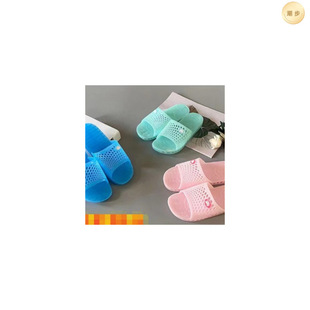 �����]ˮ���z�����l�ļ��¿����ܛ���U����Ůʿ�Ҿ��⴩��Ь