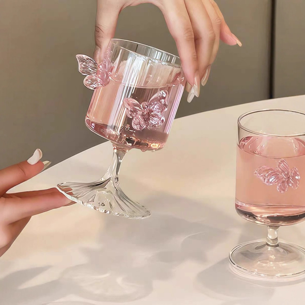 Tazas de alto valor de vidrio de borosilicato, tazas de champán mariposa, tazas de cóctel, tazas de mujer image 3