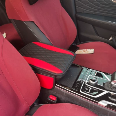 Car armrest box mat made of PU Armrest box pad - two-tone-black-and-red-with-side-pocket