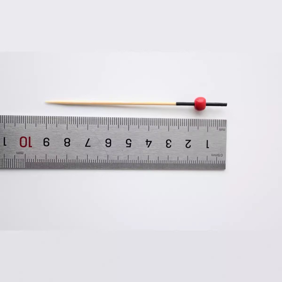 100 unids/pack desechables palo de fruta verde cabeza Rojo Negro varilla de pintura varilla bola roja perlas creativo cóctel palo merienda palo