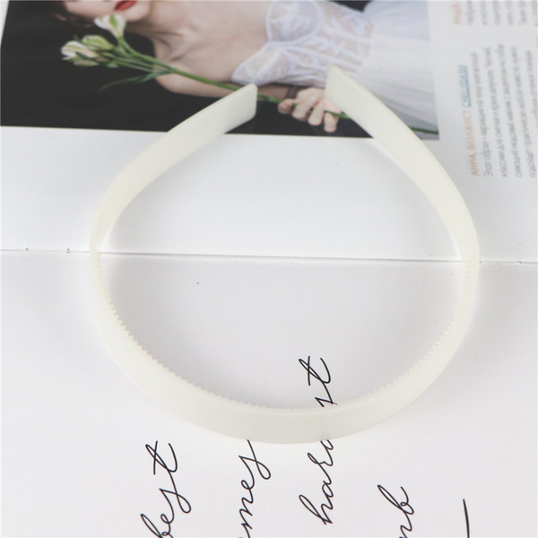 Double row plastic headband