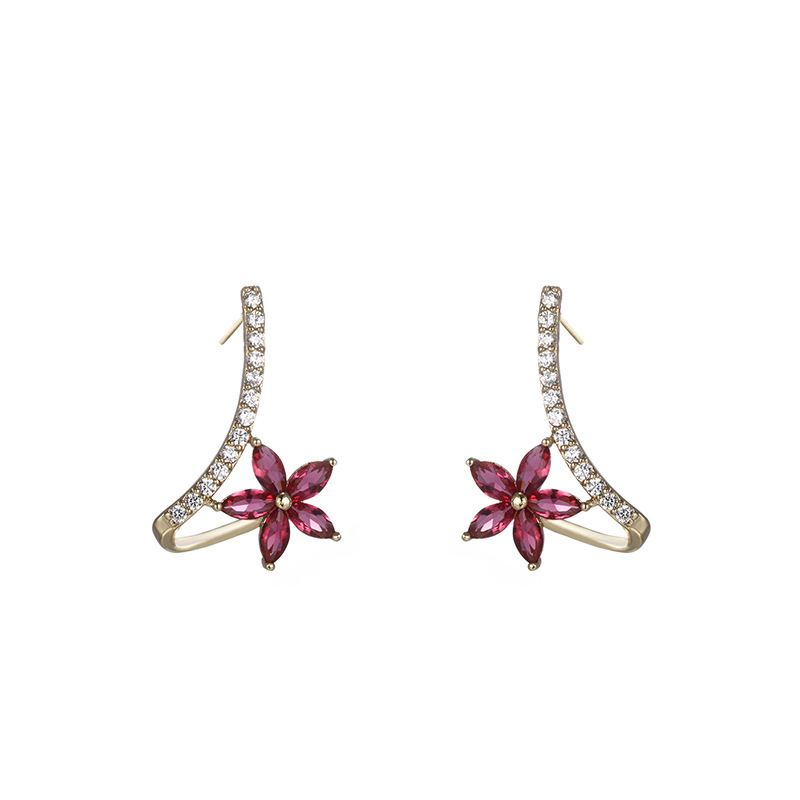 Xuping aleación de cobre otoño y invierno Zircon artificial pernos de orejas de flores nicho sensación de lujo ligero aretes de flores para mujeres