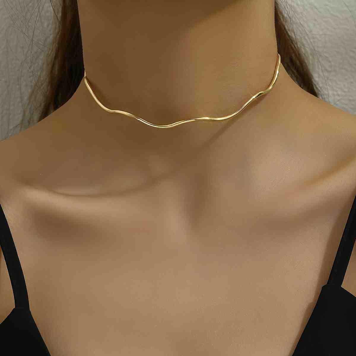 Francés perla collar geométrico luz lujo moda nicho personalidad exagerada collar de alto grado todo-fósforo collar de la joyería para las mujeres