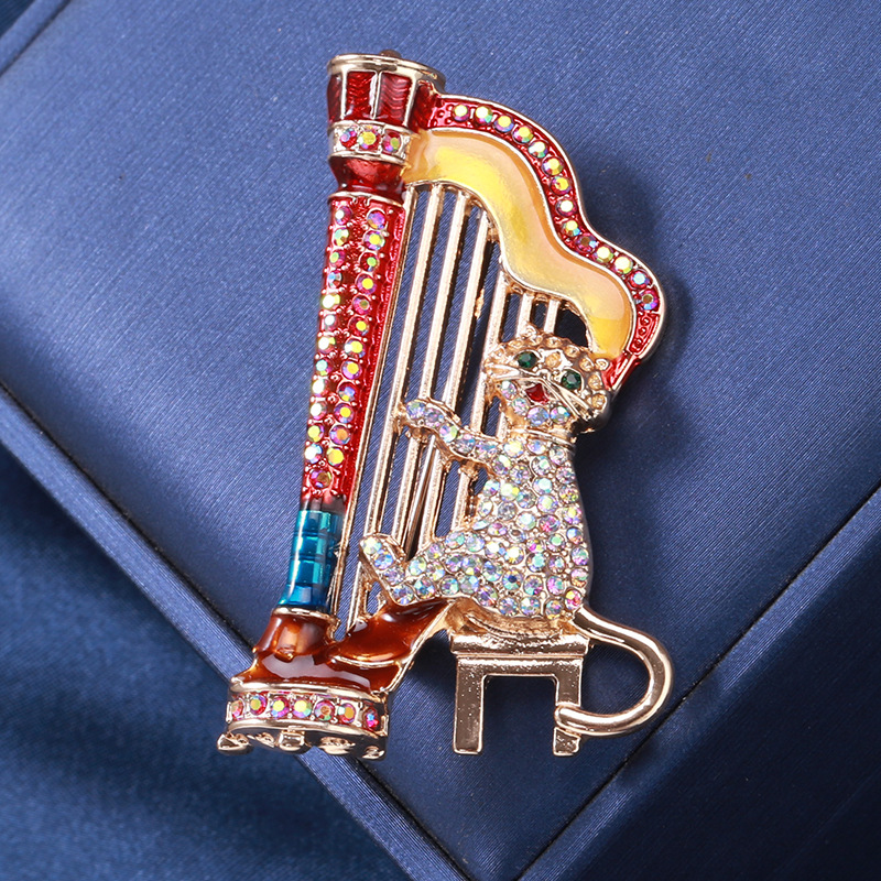 Elegant, Vintage Style, Streetwear Style Elegant Vintage Style Streetwear Pin Cat Harp Alloy Rhinestones Unisex Brooches