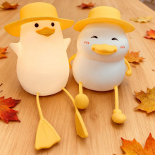 跨境爆款胖丫硅胶拍拍灯儿童礼物可定时三档调节小夜灯床头灯台灯