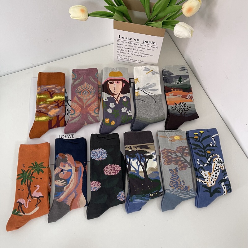 Autumn and Winter New French Retro Literary Style Personalized Stockings Oil Painting Socks for Men and Women Mid-length Cotton Sweat-absorbent Trendy Socks