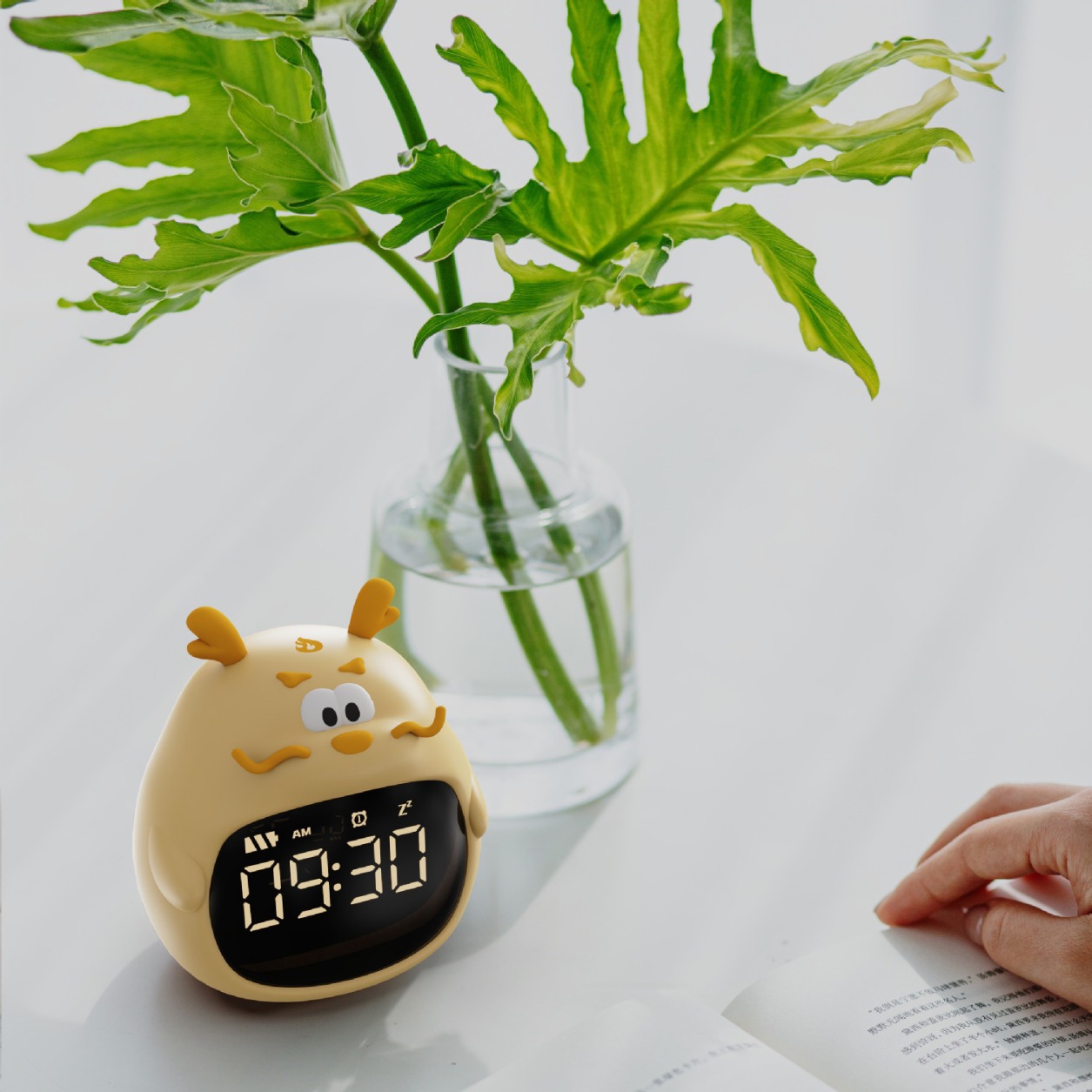 Nuevo reloj despertador de dragón gordo multifuncional creativo de cabecera pequeña despertadora USB recargable dormitorio reloj electrónico de dibujos animados doméstico