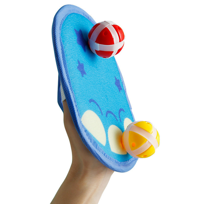 Los dardos de dibujos animados para niños lanzando dardos de bola pegajosa se dirigen a los juguetes educativos para niños entre padres e hijos deportes seguridad bola lechón