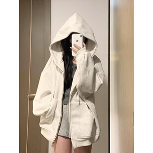 �ذ��y���q�ӽq�Ӻ��l������Ů�ﶬ2026����㼑��L�Bñ�_�����·�