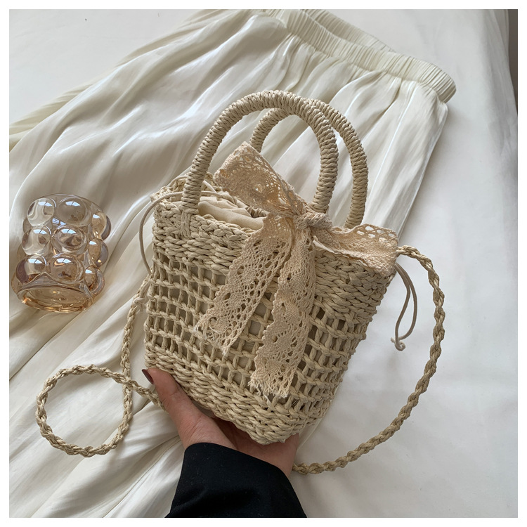 Neue, strapazierfähige Strohtasche von Nische – ideal für Sommer, Reisen und Strand. Modische und vielseitige Trendhandtasche für Damen._voghion.com