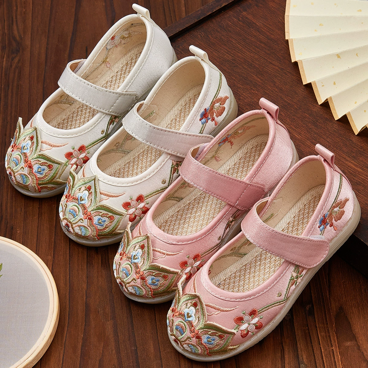 Туфли в стиле династии Хань, детские туфли в античном стиле, туфли с вышивкой, этнические туфли для выступлений для девочек, балетки для выступлений в детском саду
