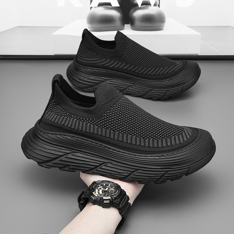Zapatillas deportivas casuales de primavera 2026 para hombre, estilo europeo, sin cordones, suela gruesa, tejido transpirable, diseño ligero y exclusivo.