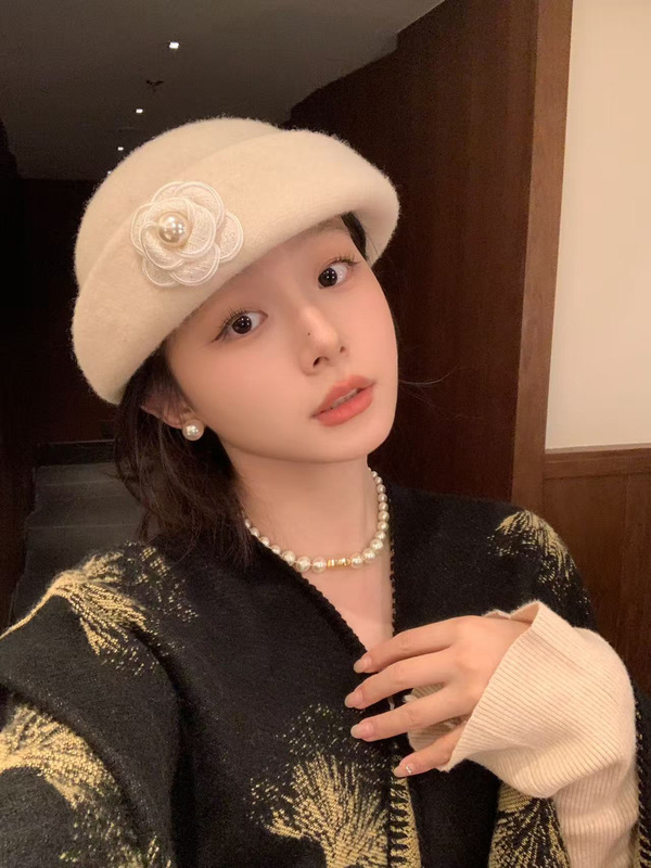 法式羊毛白色礼帽女秋冬赫本风优雅珍珠千金帽子女感贝雷帽显脸小|undefined
