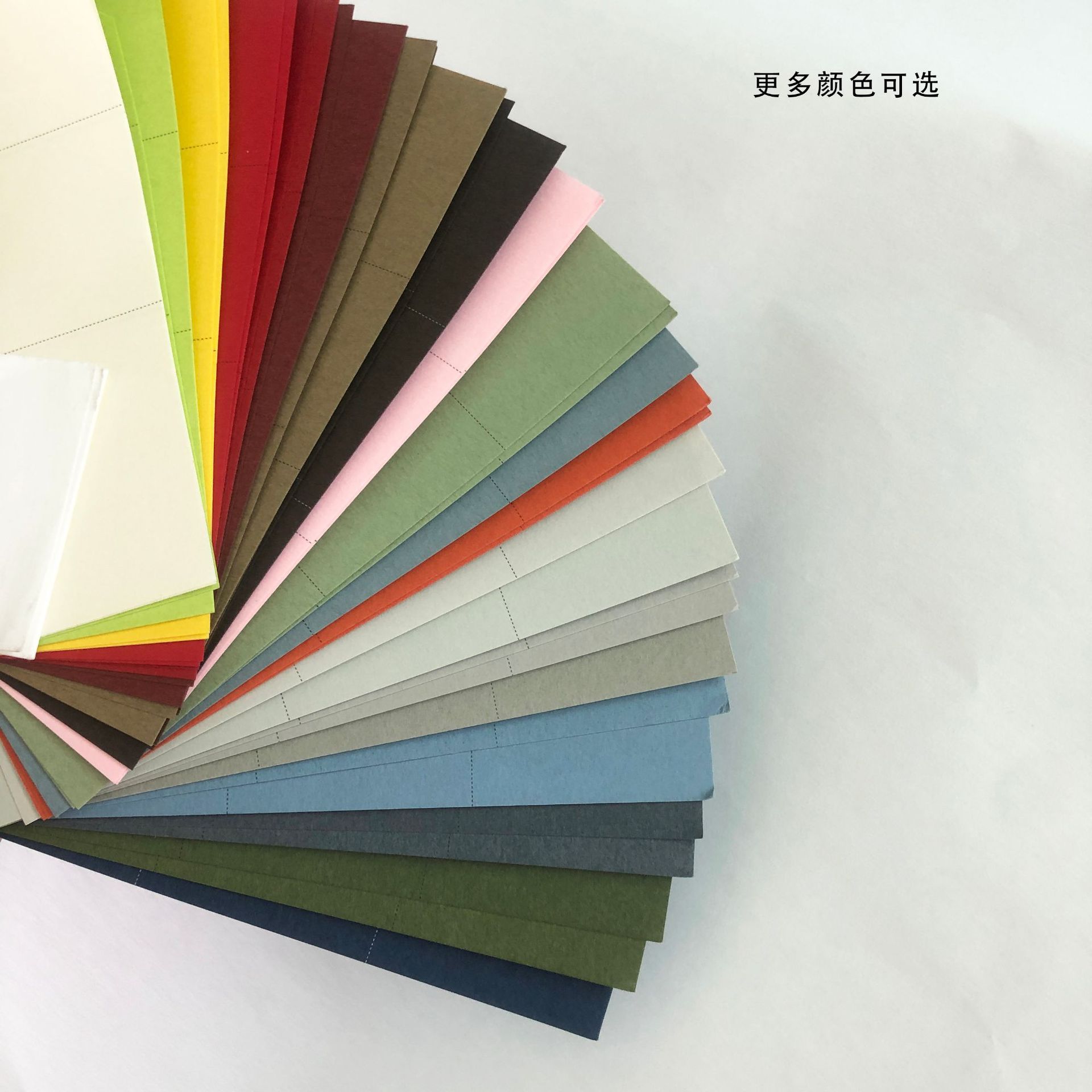 纸样中更多颜色可以选择.jpg