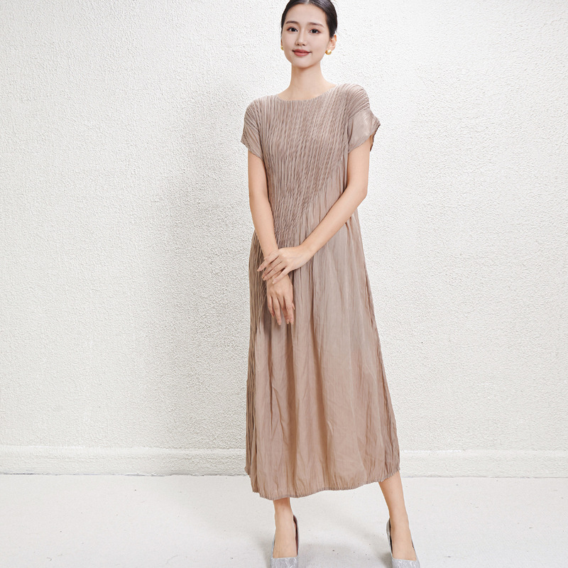 Miyake Dress Summer Waist Round Neck Sleeveless Mid-Length Loose A-Line Skirt Drapey High-End Pleated Skirt for Women