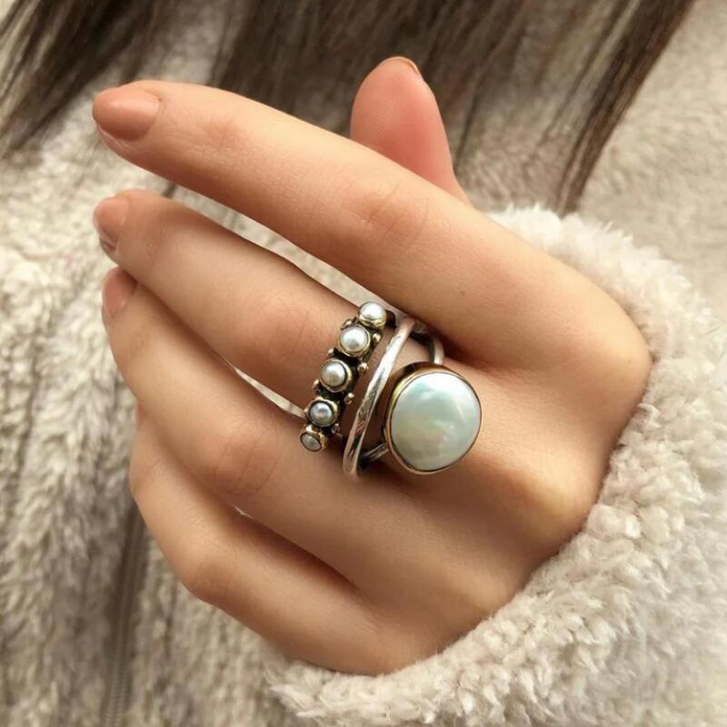 Retro Oval Imitation Pearl Alloy Women's Open Ring display picture 1