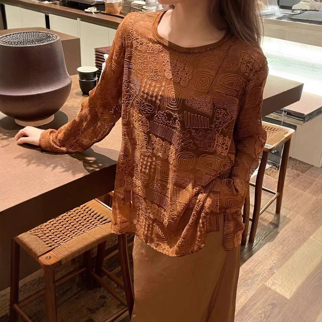 (2개) 2024 년 초가을 새로운 기질 실크 깃털 자수 톱 티셔츠 하이 퀄리티 뽕나무 실크 긴팔 여성용 셔츠