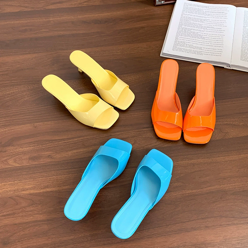 Лакированные босоножки на высоком каблуке 2025, новые летние универсальные туфли на шпильке с квадратным носком, открытые, сексуальные, для улицы.