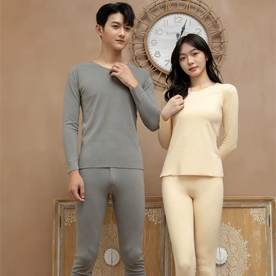 Строго отобранные фабрики прямых продаж двухсторонний бархатный зимний комплект термобелья мужской осенней одежды осенние брюки оптом