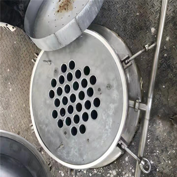 供应二手304材质蒸发器配套电力控制系统 双效降膜蒸发器价格