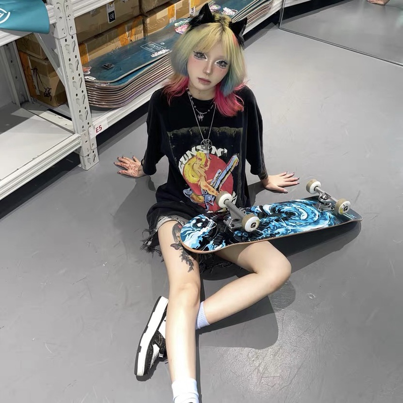 VINTAGE Guns N' Roses Guns & Roses 1992 Tour Heavy American Short Sleeve T-Shirt