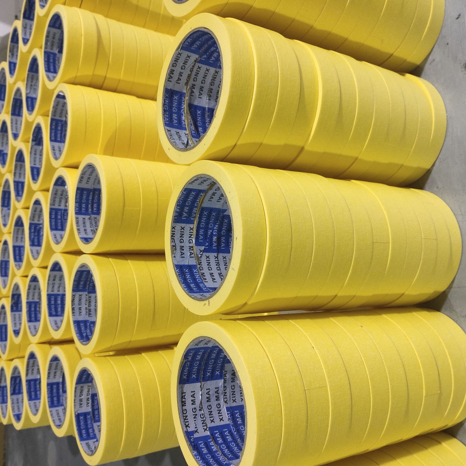 厂家直销装修用喷漆烤漆美纹纸胶带白色耐磨美观热卖推荐