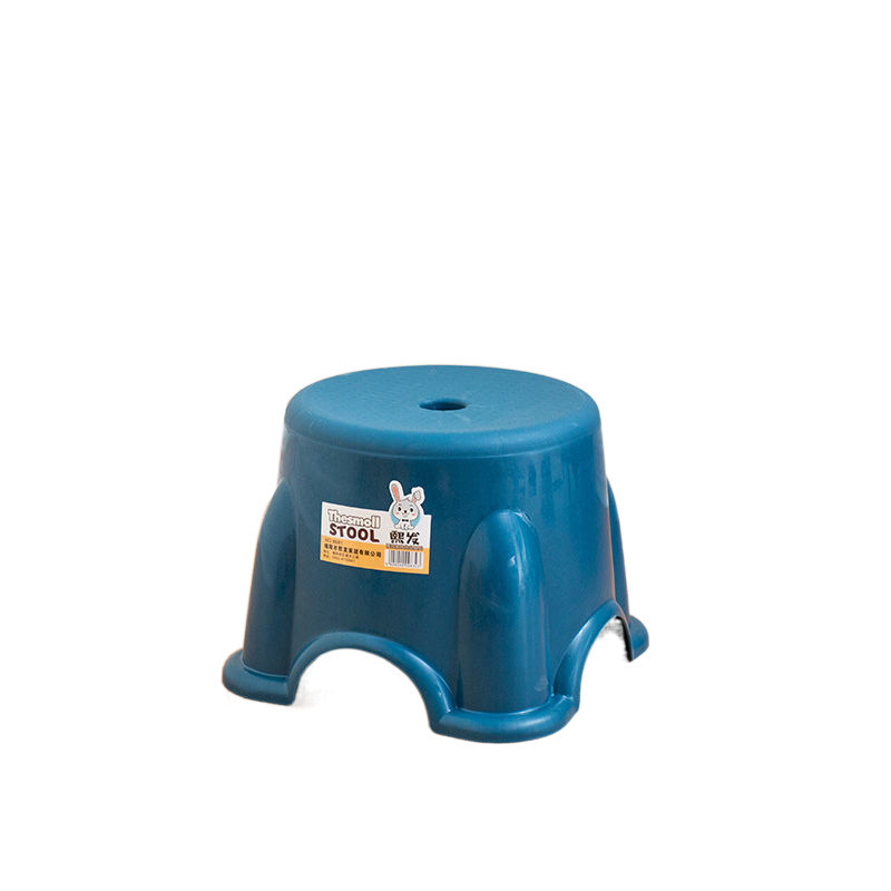 Taburetes pequeños taburetes de plástico taburetes para niños hogares gruesos taburetes redondos antideslizantes taburetes de pedal para bebés baños taburetes bajos