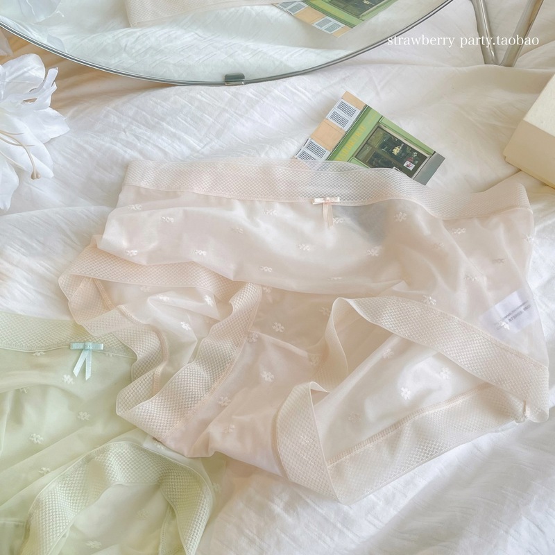 New Summer Facial Mask Pants ~ Light Oxygen Thin Fluttering Pure Desire Comfortable Girls Hip-Covering Underwear Women's Pure Cotton Crotch Breathable New Summer Facial Mask Pants ~ Light Oxygen Thin Fluttering Pure Desire Comfortable Girls Hip-Covering Underwear Women's Pure Cotton Crotch Breathable