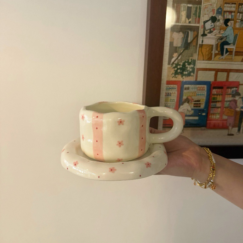 Ins estilo coreano mano irregular cerámica tazas de café y platos pintados a mano gordo tazas y platos ventas transfronterizas