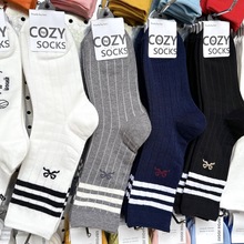 【现货】韩国袜子2881 秋冬新款条纹运动女袜 韩系亮丝蝴蝶结长袜