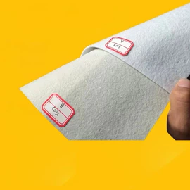 土工膜;土工布;工地施工材料