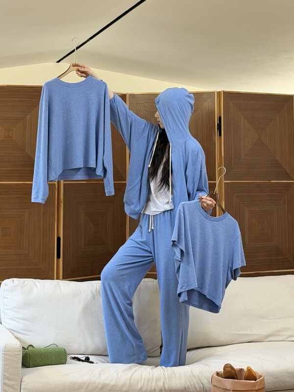 Amv Soft and Lazy Loose-Fitting Hooded Sweatshirt Pullover Short-Sleeve Long Pants Set Amv Soft and Lazy Loose-Fitting Hooded Sweatshirt Pullover Short-Sleeve Long Pants Set